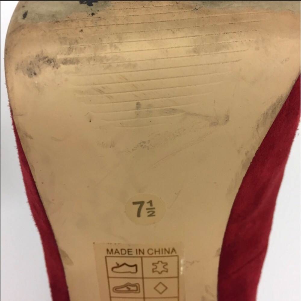 Dulce Vita Red Pumps - Picture 5 of 5